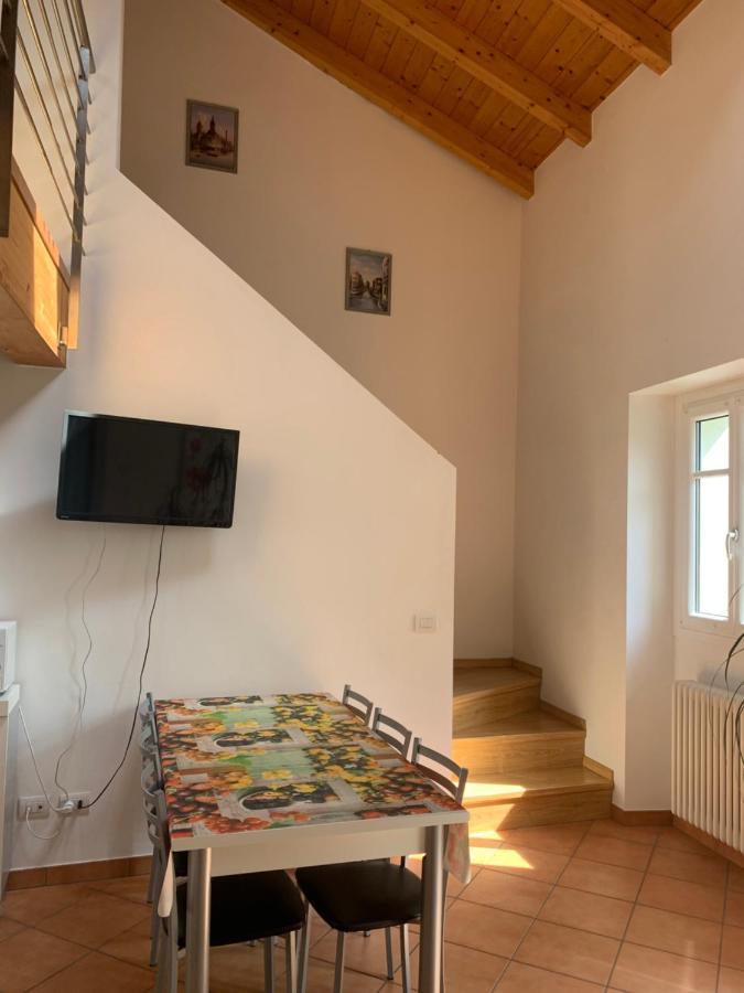 Baby Apartment Dervio Bagian luar foto